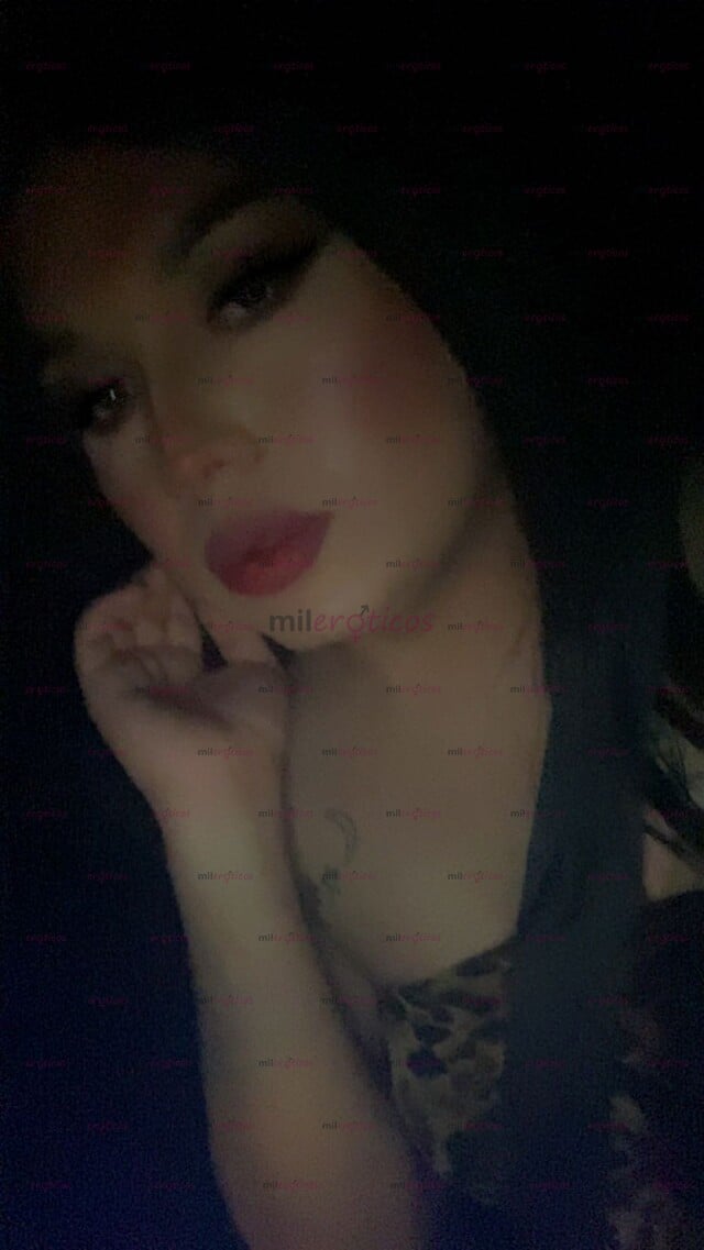 FOTOS DE LA MEJOR EXPERIENCIA CON UNA CHICA TRANS SÚPER RICA