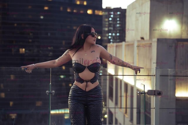 FOTOS DE HOLA PAPI TENGO GANAS DE PASARLA BIEN RICO CON TU COMPAÑIA