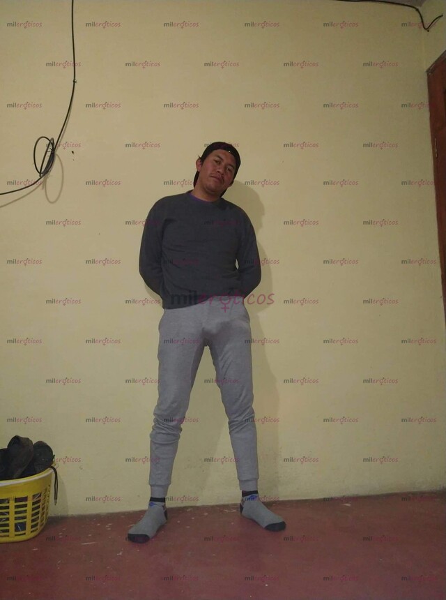 FOTOS DE FLACO MUY HOT Y MUY SEXOSO, CON GANAS DE QUE ME DEN Y DE DAR TANTO CARIÑO! INTER