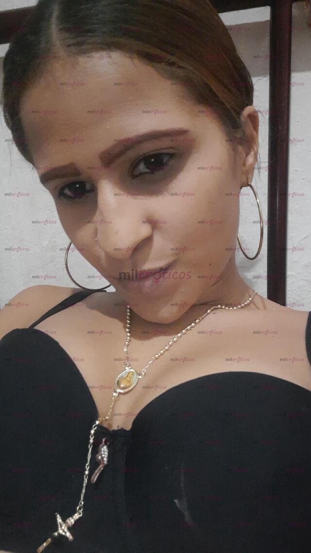 FOTOS DE RICA FLAQUITA Y TRAVIESA CON TODOS LOS SERVICIOS QUE TU DESEAS