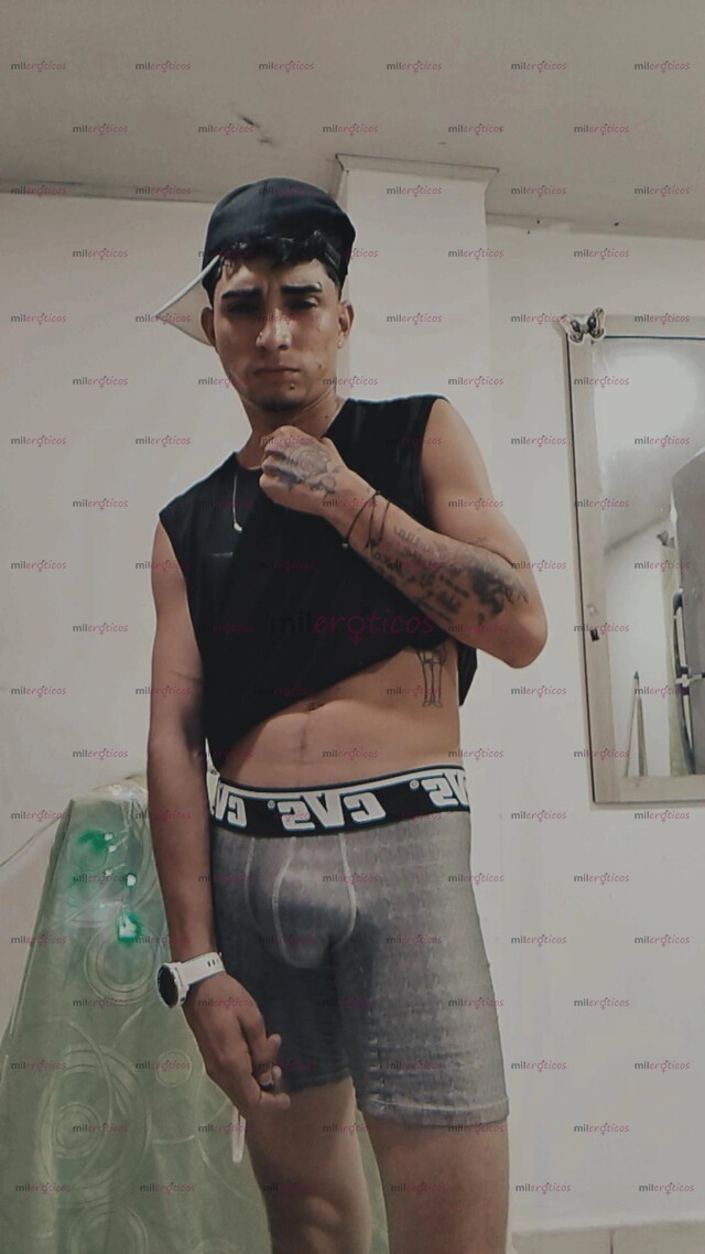 FOTOS DE SOY VENEZOLANO ACTIVO VERGON CONTÁCTAME Y PARCHAMOS