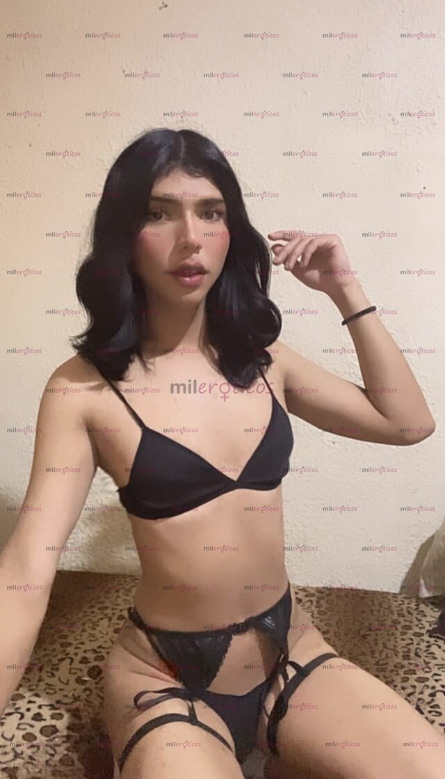 FOTOS DE FANTÁSTICA CHICA TRANS 18 AÑOS TU MORENITA FAVORITA
