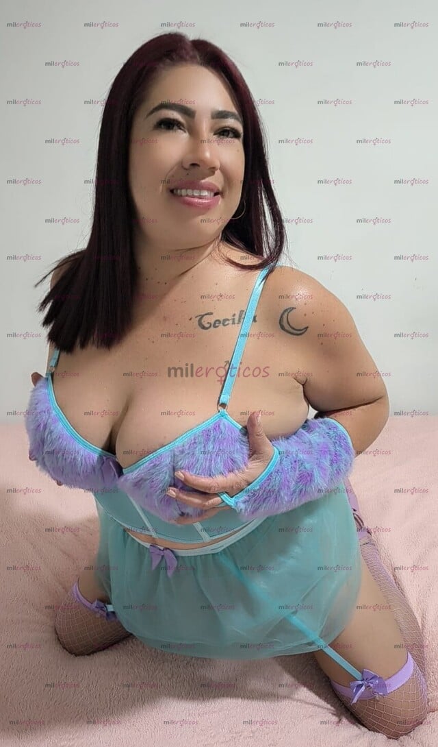 FOTOS DE BLANQUITA MAMADORA DISPUESTA A COMPLACERTE BIEN RICO