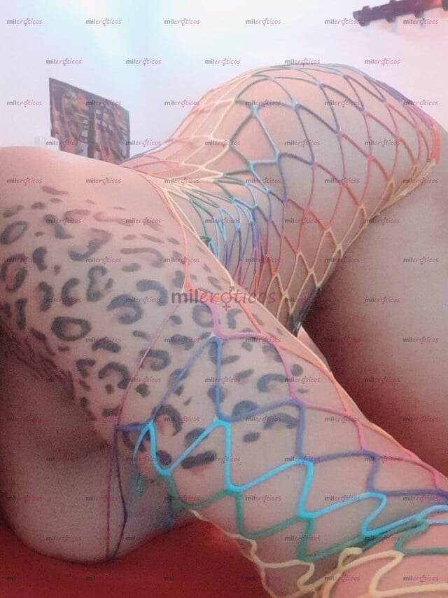 FOTOS DE VIDEOLLAMADA TU PUTA ENORMES TETAS CON UN DELICIOSO CUERPO PARA QUE ME LAS COJAS