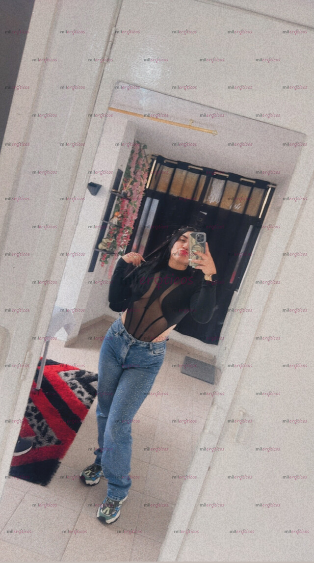 FOTOS DE SOY UNA MUJER EN VACACIONES QUE BUSCA HACERTE SENTIR BIEN