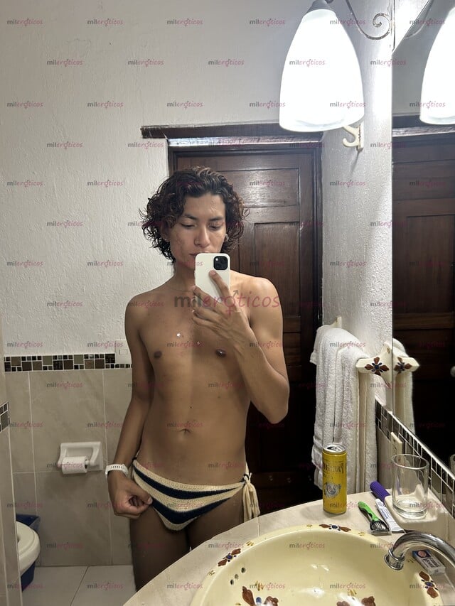 FOTOS DE PASIVO TWINK DISPUESTO A COMPLACERTE Y HACERTE DISFRUTAR