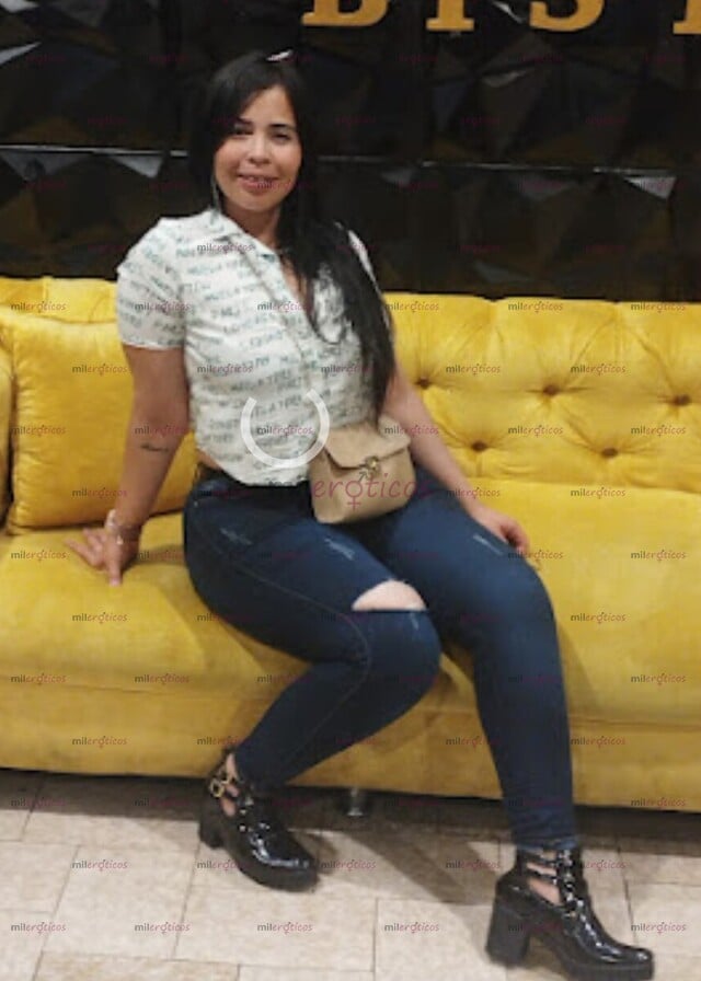 FOTOS DE CHICA DE GRANDES CURVAS, Y POCA EXPERIENCIA