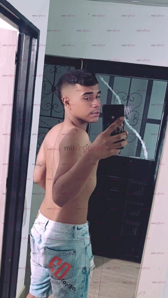 FOTOS DE 22CM DE PLACER, MORENO ACUERPADO VERSÁTIL