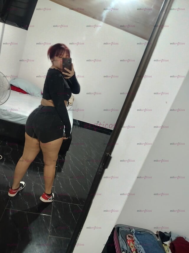 FOTOS DE HERMOSA PELIRROJA MUY CANDENTE, CARIÑOSA, AMABLE Y SIN AFANES CARITA ANGELICAL