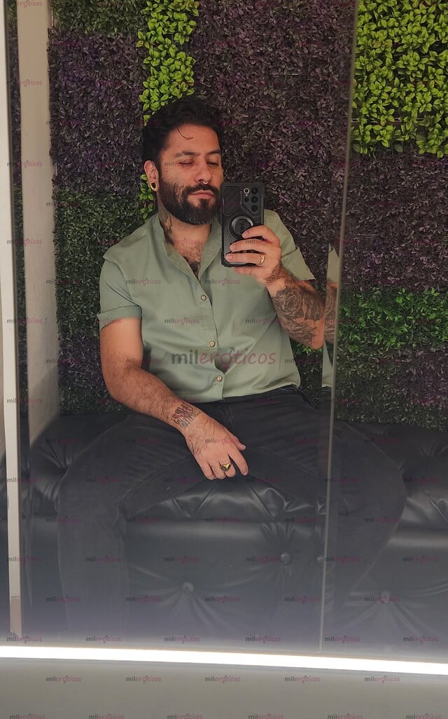 FOTOS DE HOMBRE BARBON Y PACHÓN, CUMPLIENDO TUS DESEOS