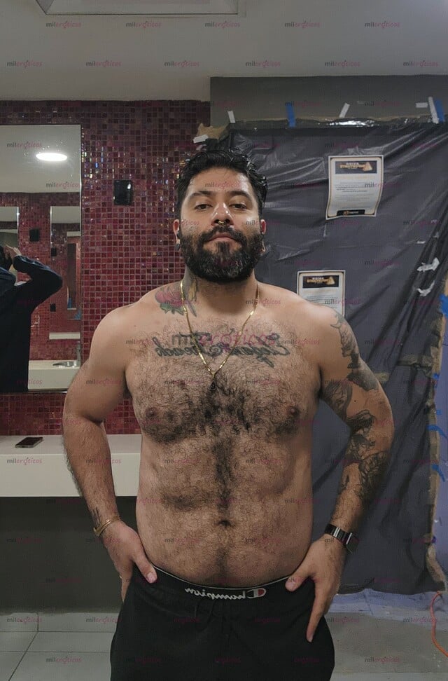 FOTOS DE HOMBRE BARBON Y PACHÓN, CUMPLIENDO TUS DESEOS
