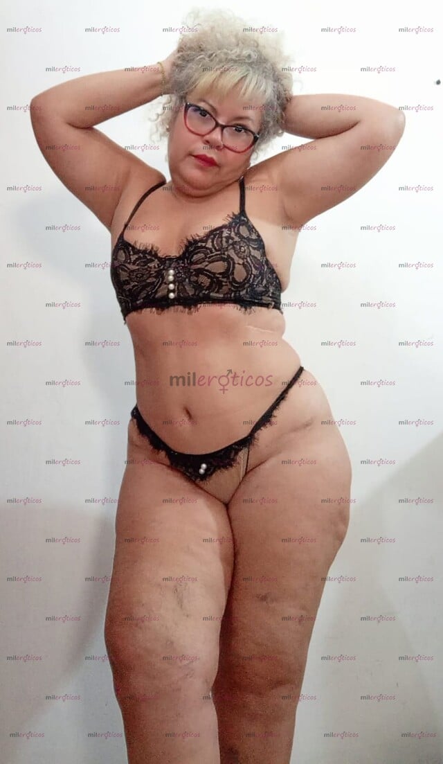 FOTOS DE MADURA MUY CALIENTE, PREPARADA PARA TODO ME GUSTAN MUCHO LOS CHICOS JOVENES