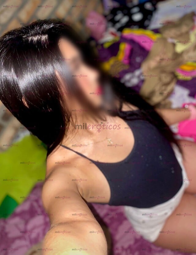 FOTOS DE LA NIÑA MAS ARECHITA CON GANAS DE SACARTE TODA LA LECHE