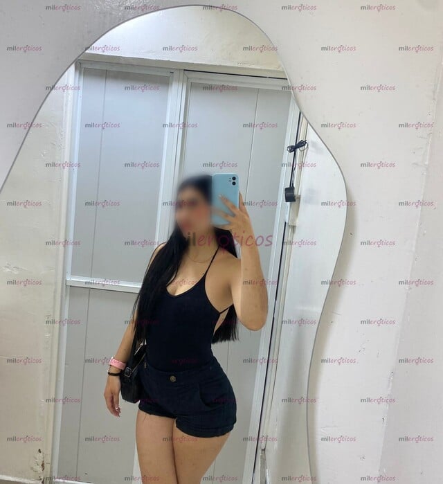 FOTOS DE LA NIÑA MAS ARECHITA CON GANAS DE SACARTE TODA LA LECHE