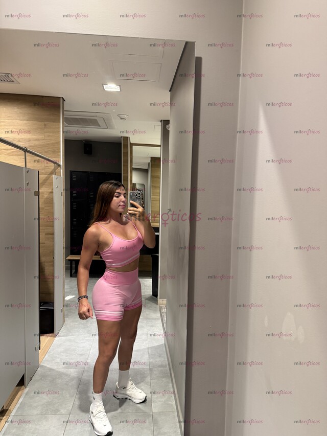 FOTOS DE HERMOSA TRANS DISPONIBLE PARA TI MUY FEMENINA EDUCADA Y BIEN CALIENTE