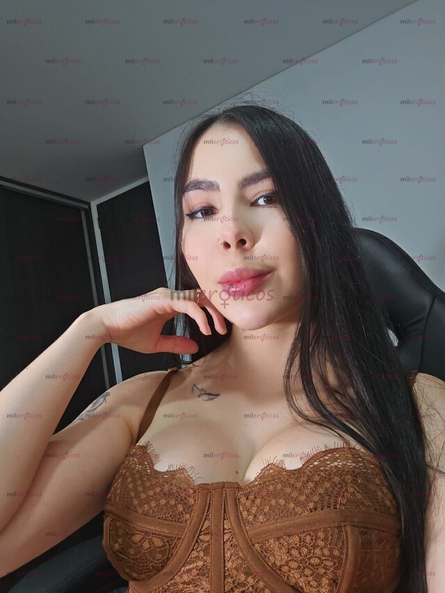 FOTOS DE HOLA SOFIA COLOMBIANA CALIENTE, MUY PUTITA Y SUMISA