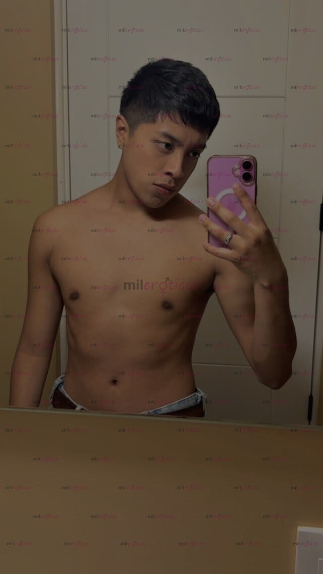 FOTOS DE CHICO TWINK LATINO JOVEN EN FORMA EN CDMX