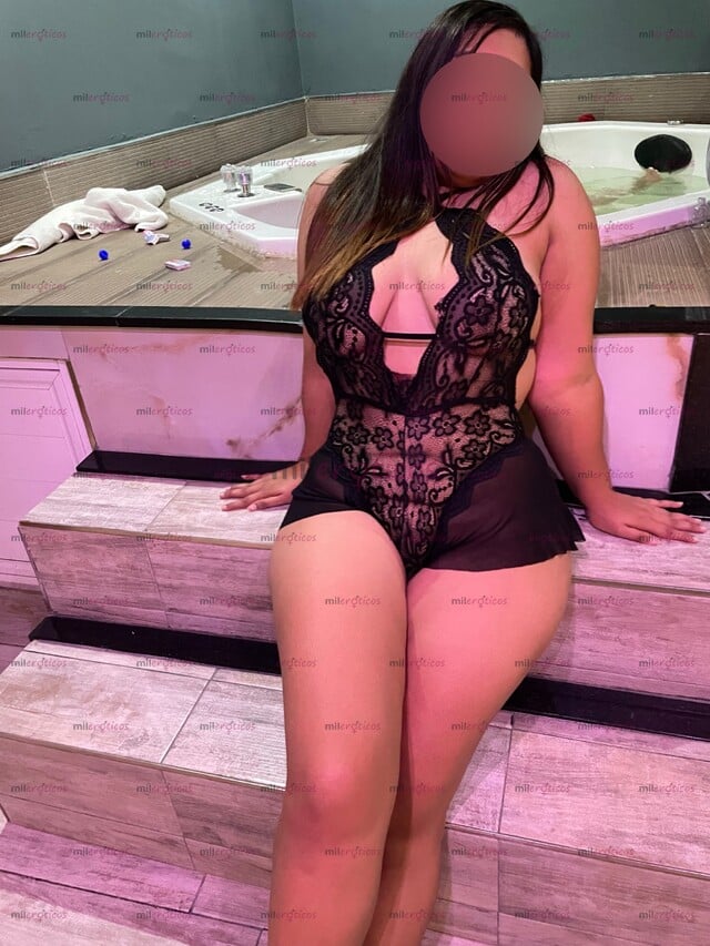 FOTOS DE HERMOSA ALTA DISPUESTA A COMPLACERTE TENER UNA NOCHE DE MUCHA ACCIÓN