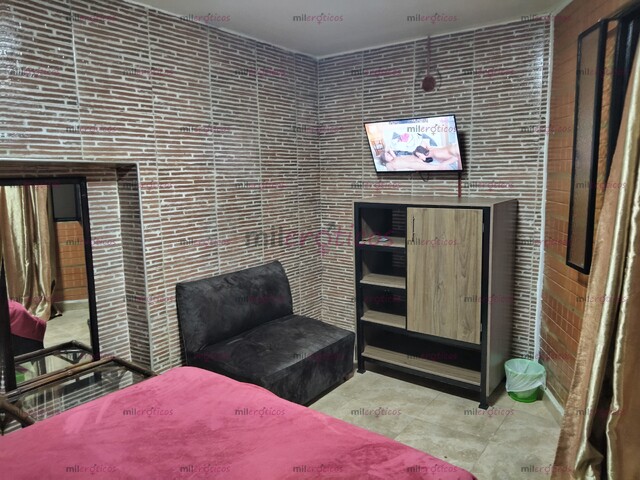 FOTOS DE HABITACIÓN DISPONIBLE PARA TRABAJAR CHICAS ESCORT EN CHAPINERO