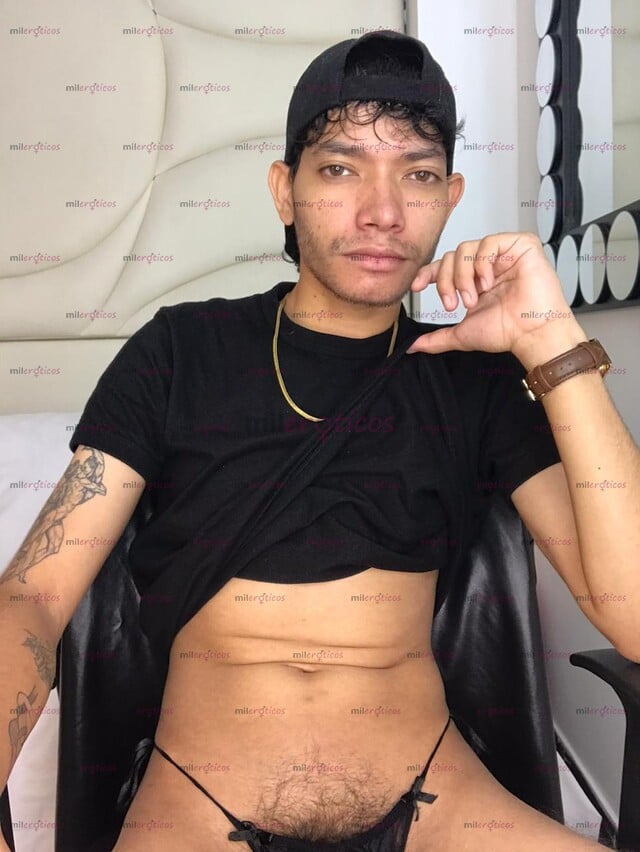 FOTOS DE (CON SITIO) CHICO JOVEN VERGON COMPLACIENTE RESERVADO