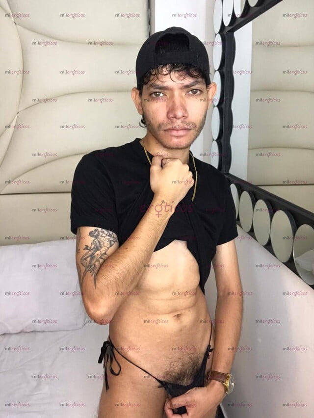 FOTOS DE (CON SITIO) CHICO JOVEN VERGON COMPLACIENTE RESERVADO