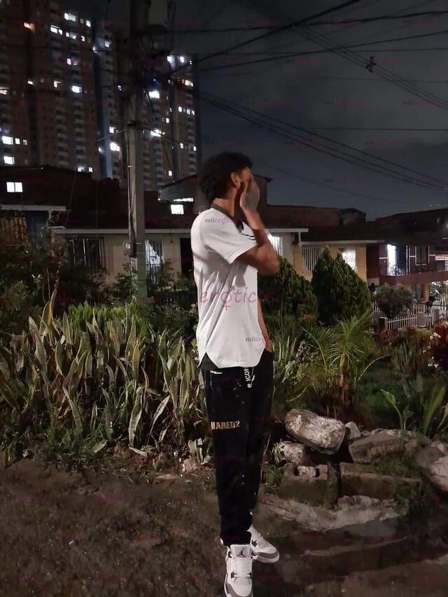 FOTOS DE RICO FLAQUITO CON RICA VERGA HABLAME Y LA PASAMOS SUPER RICO
