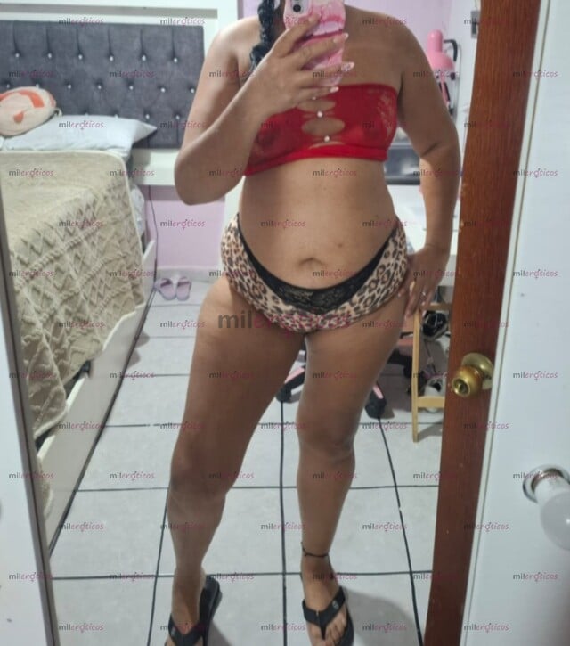 FOTOS DE LA MAS PUTITA, COGEME, PONME COMO QUIERAS. MI VAGINA ESTRECHITA TE ESPERA OFREZ