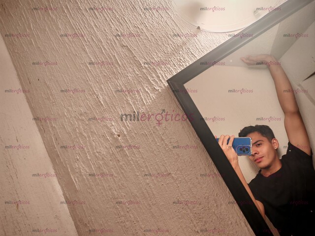 FOTOS DE SOY LO QUE TE SE TE APETECE UN JOVEN GUAPO QUE SABE LO QUE QUIERE