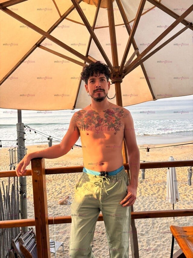 FOTOS DE MASAJE TANTRICO HOMBRE A HOMBRE SERVIDO EN ESTUDIO PRIVADO Y SERVICIOS A DOMICIL