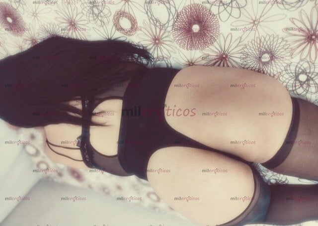 FOTOS DE VANESA CHICA DELICIOSA Y CACHONDA CON GANAS DE COGER VEN PAPI PRUEBAME