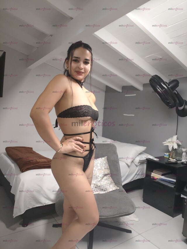 FOTOS DE ANDREA CALIENTE Y DISPONIBLE PARA DELICIOSO SEXO CON SITIO EN SABANETA