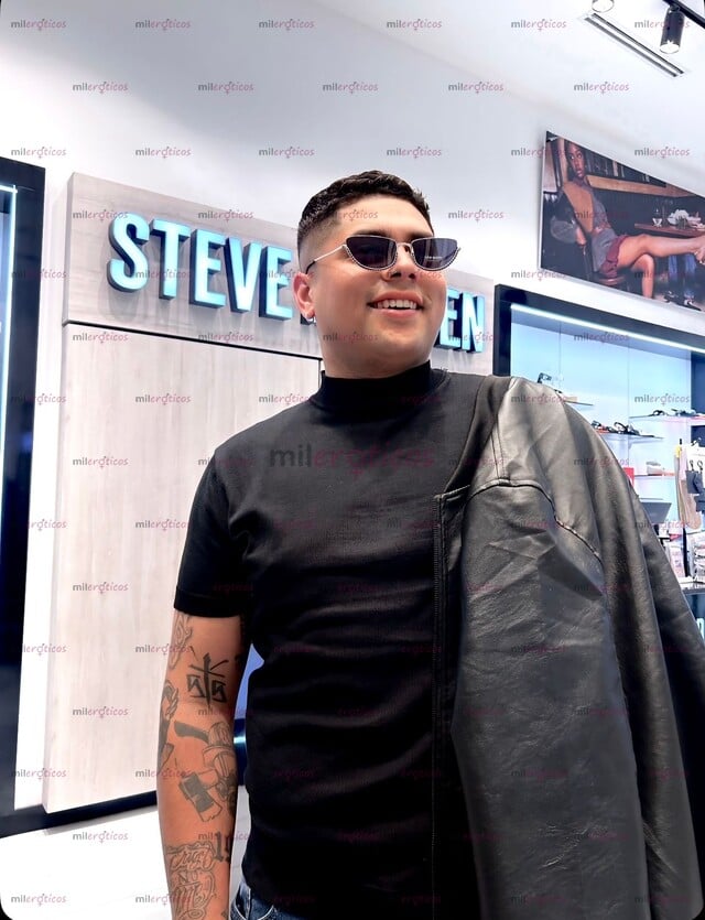 FOTOS DE CHICO VERGON LISTO PARA DARTE UNA BUENA EXPERIENCIA