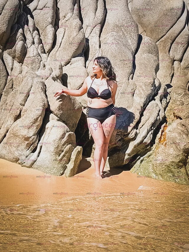 FOTOS DE SEXY GÓTICA CULONA. MÁS QUE UN ENCUENTRO UNA BUENA COMPAÑÍA