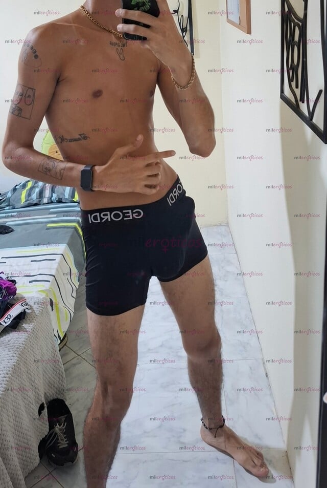 FOTOS DE VERGON DELGADO CON GANAS MORBO Y MUCHO SEXO
