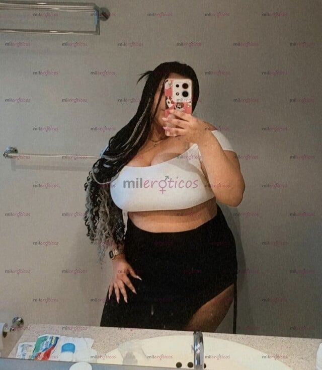 FOTOS DE UNA MUJER REALMENTE TETONA Y CON BUENA ATENCIÓN....