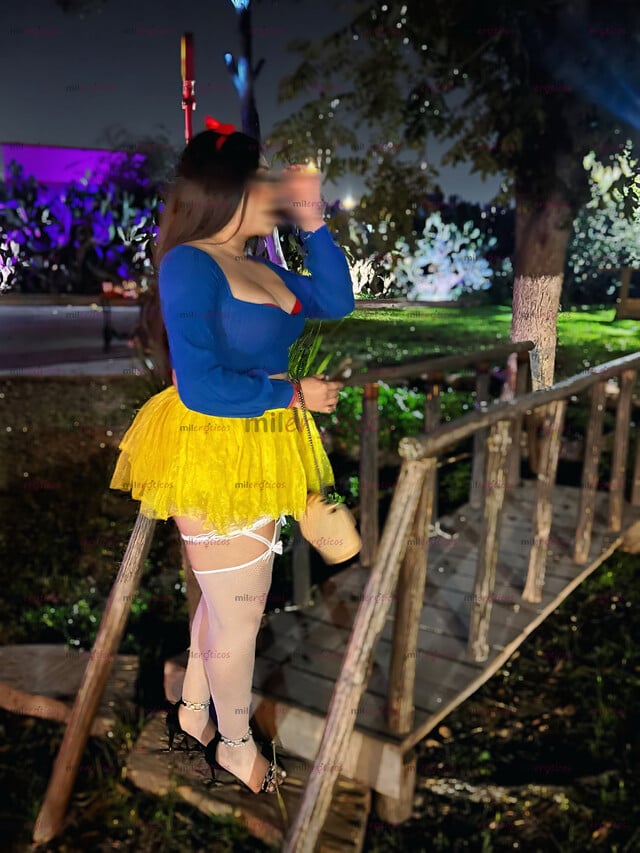 FOTOS DE LA PRINCESA DEL CUENTO BLANCA NIEVES SOLO SOLVENTES HOMBRES DE VERDAD