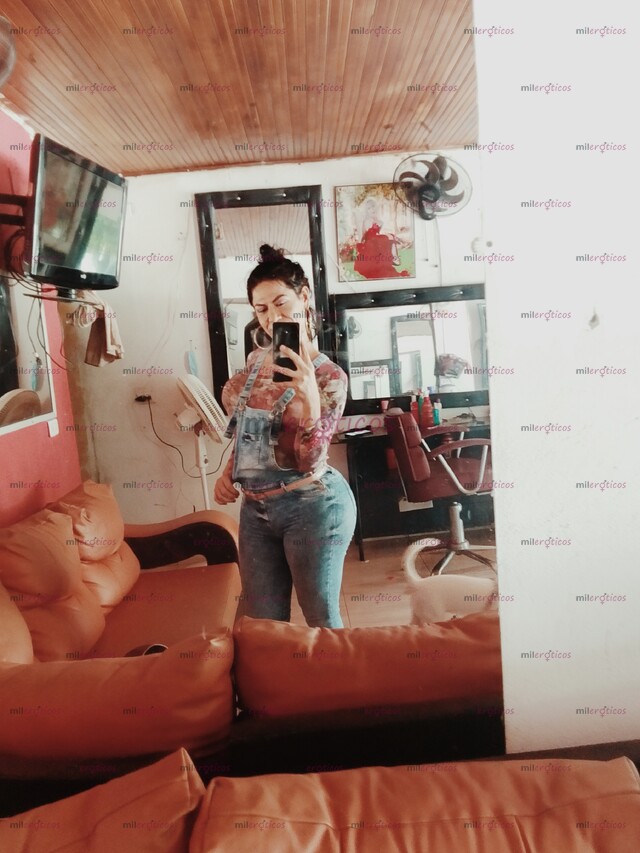 FOTOS DE EXCITANTE VERSÁTIL CUERPON PERFECTO FEMENINO SOY MUJER TRANSEXUAL EXQUISITA