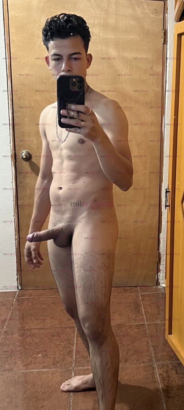 FOTOS DE CHICO CON 18.5 CMS DE VERGA, DURA Y DOMINANTE.