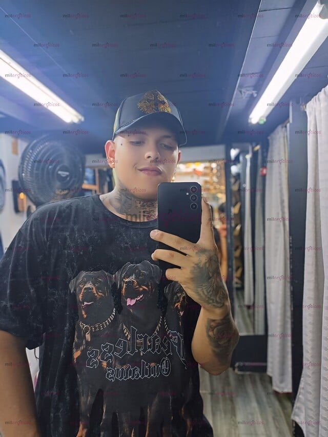 FOTOS DE ALAN, MACHITO VERGON LECHERO DISPUESTO A COMPLACERTE
