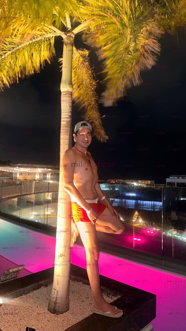 FOTOS DE MACHO DOMINANTE Y VERGON CON 21CM REALES DISPONIBLE PARA CUMPLIR TUS FANTASÍAS!.