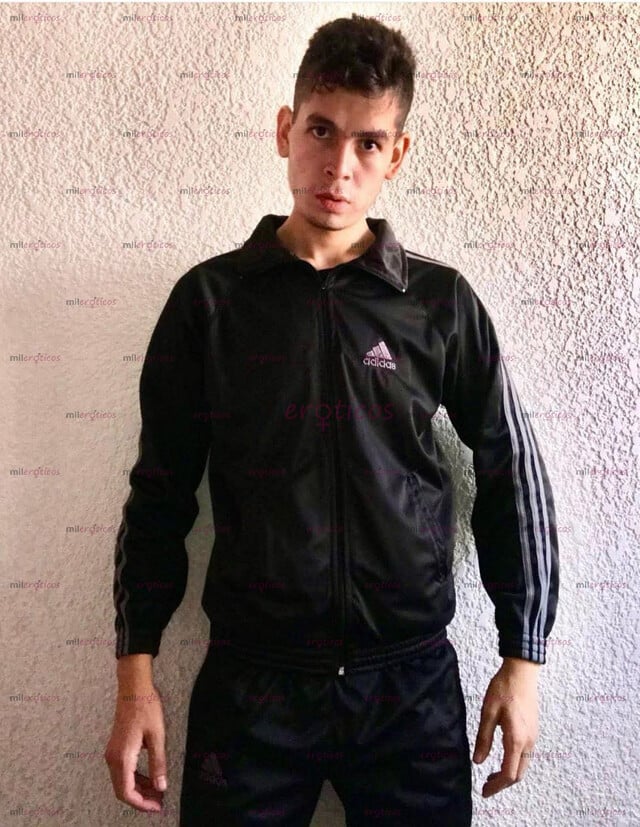 FOTOS DE JOVEN BIEN DOTADO, ALTO, BLANCO Y DELGADO