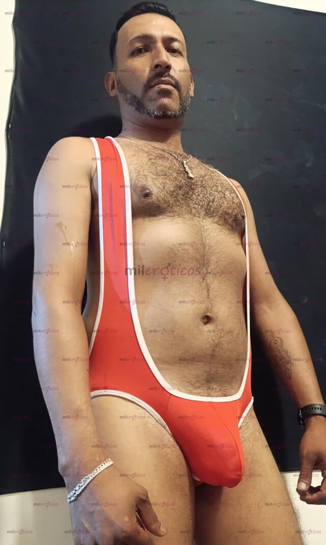 FOTOS DE CHAVO COMPLACIENTE ADAPTABLE QUE ESTÁ AQUÍ PARA HACERTE PASAR UN RATO AGRADABLE