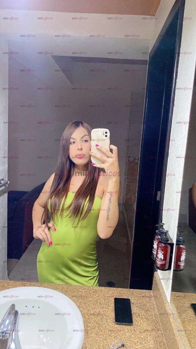 FOTOS DE TRANS FEM ROSTRO BONITO Y CUERPO ESTÉTICO