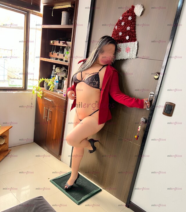 FOTOS DE NUEVA EN ESTOS MENESTERES PERO ME ENCANTA EL PLACER Y EL SE 0