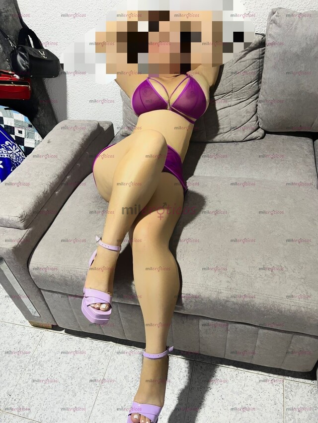 FOTOS DE SERE TU PERRA COMPLACIENTE TE HARIA UNAS MAMADAS DELICIOSAS