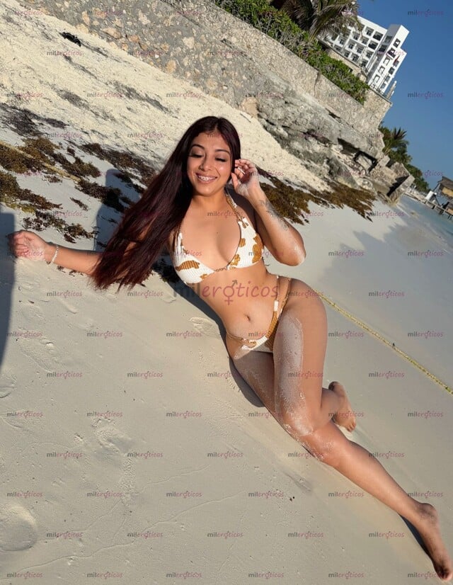 FOTOS DE APRIETO MUCHO MI AMOR MORENA DE 20 AÑOS CACHONDA
