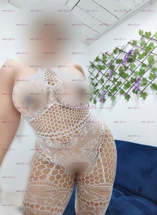 FOTOS DE GUAPA CURBY VEN Y DISFRUTA DE MIS DELICIOSOSAS TETAS AMOR