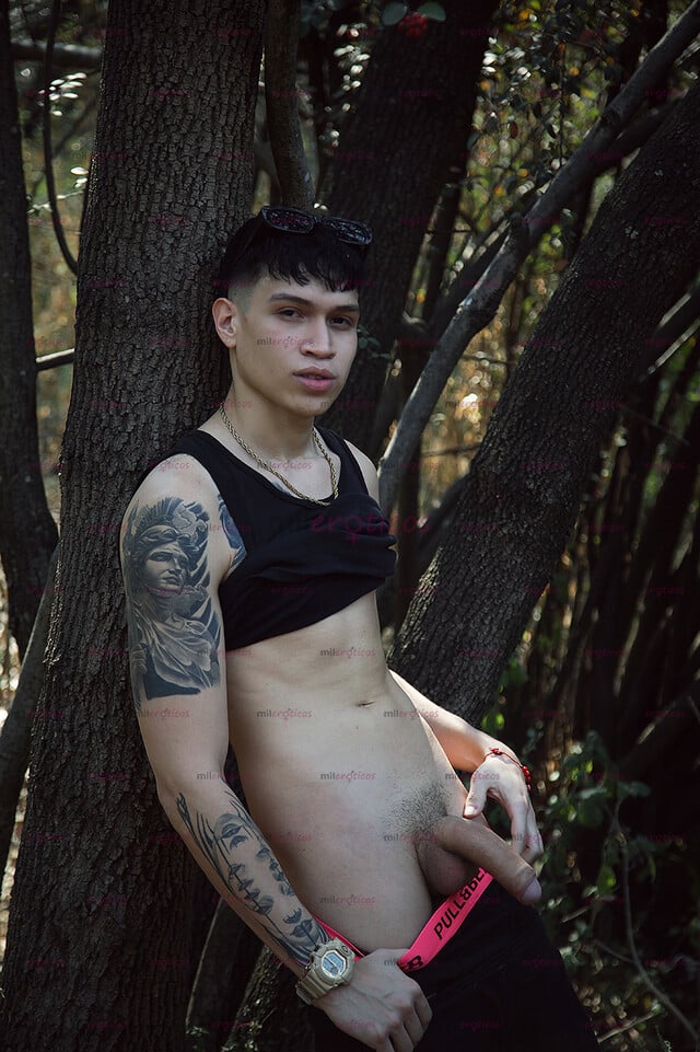 FOTOS DE SEXY CHICO VARONIL CON 22CM VERSÁTIL CON GANAS DE COMPLACERTE 24HRS