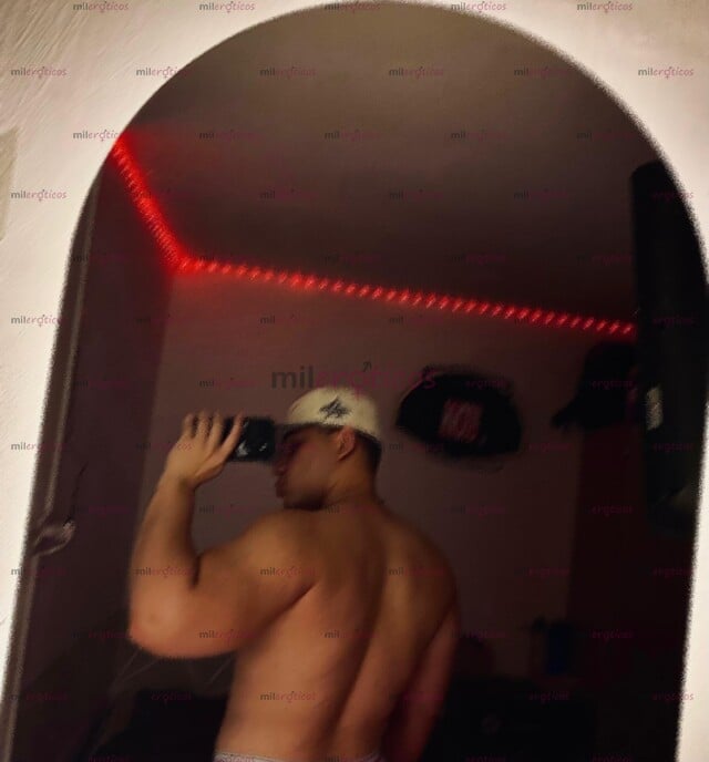 FOTOS DE GIGOLÓ EXCLUSIVO SOLO PARA MUJERES EXIGENTES