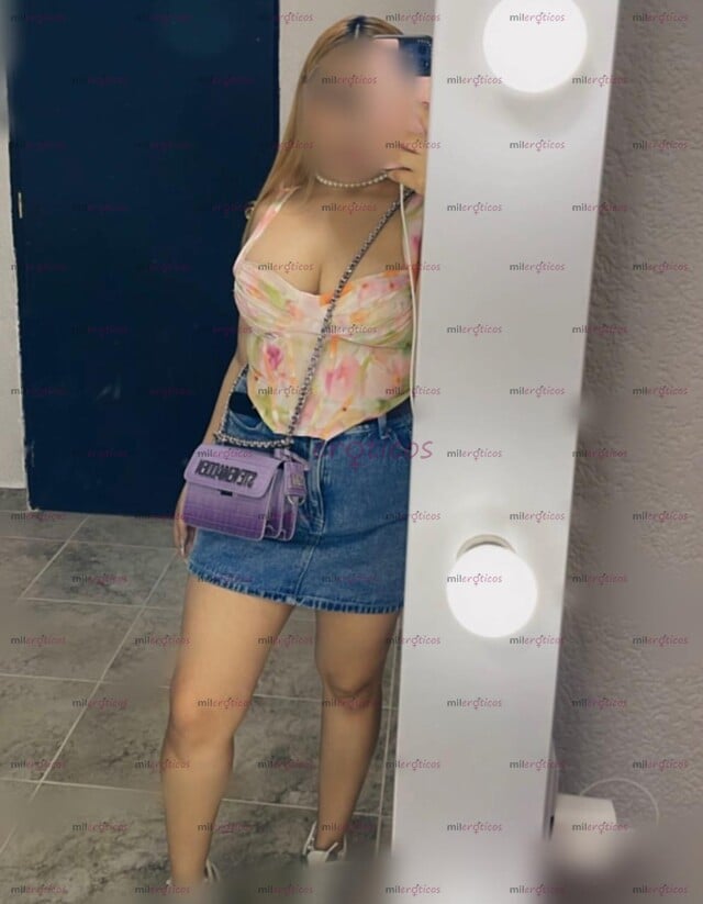 FOTOS DE ALE 23 AÑOS DELICIOSAS NALGAS BIEN APRETADITA RIQUÍSIMO SQUIRT AL NATURAL TODO